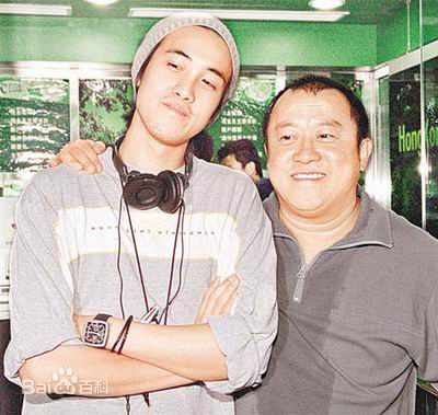 曾国祥(Derek Tsang)与家人合影生活照相册