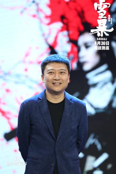 最新崔斯韦性感图片