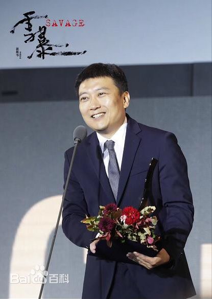 最新崔斯韦性感图片