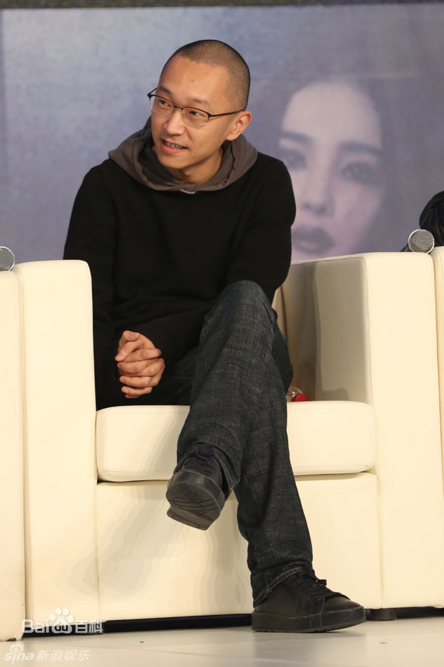 高清李霄峰性感图片