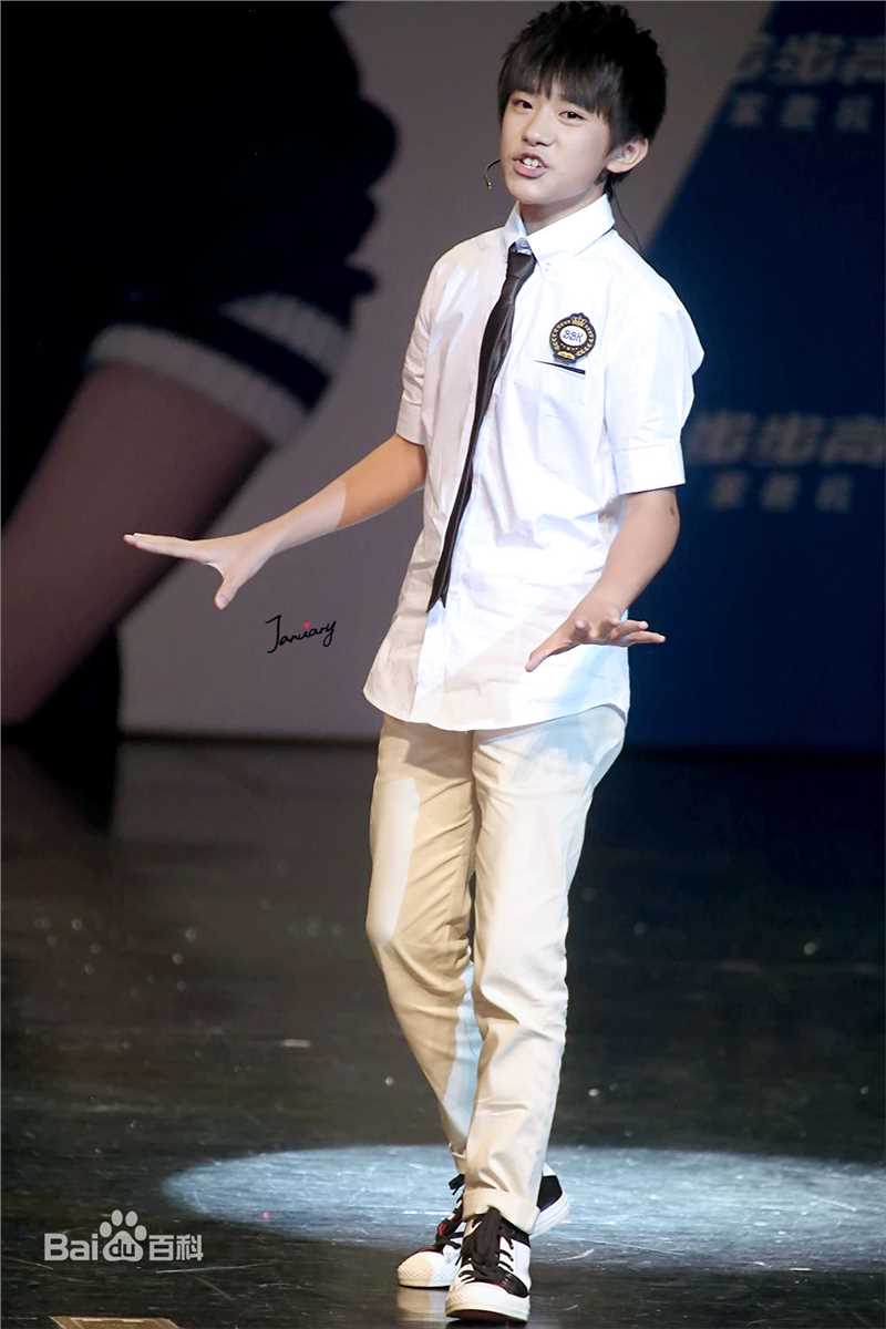 易烊千玺(Jackson)活动照（三）壁纸壁纸