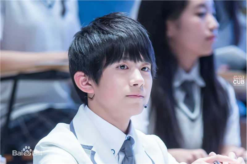 易烊千玺(Jackson)活动照（三）壁纸壁纸