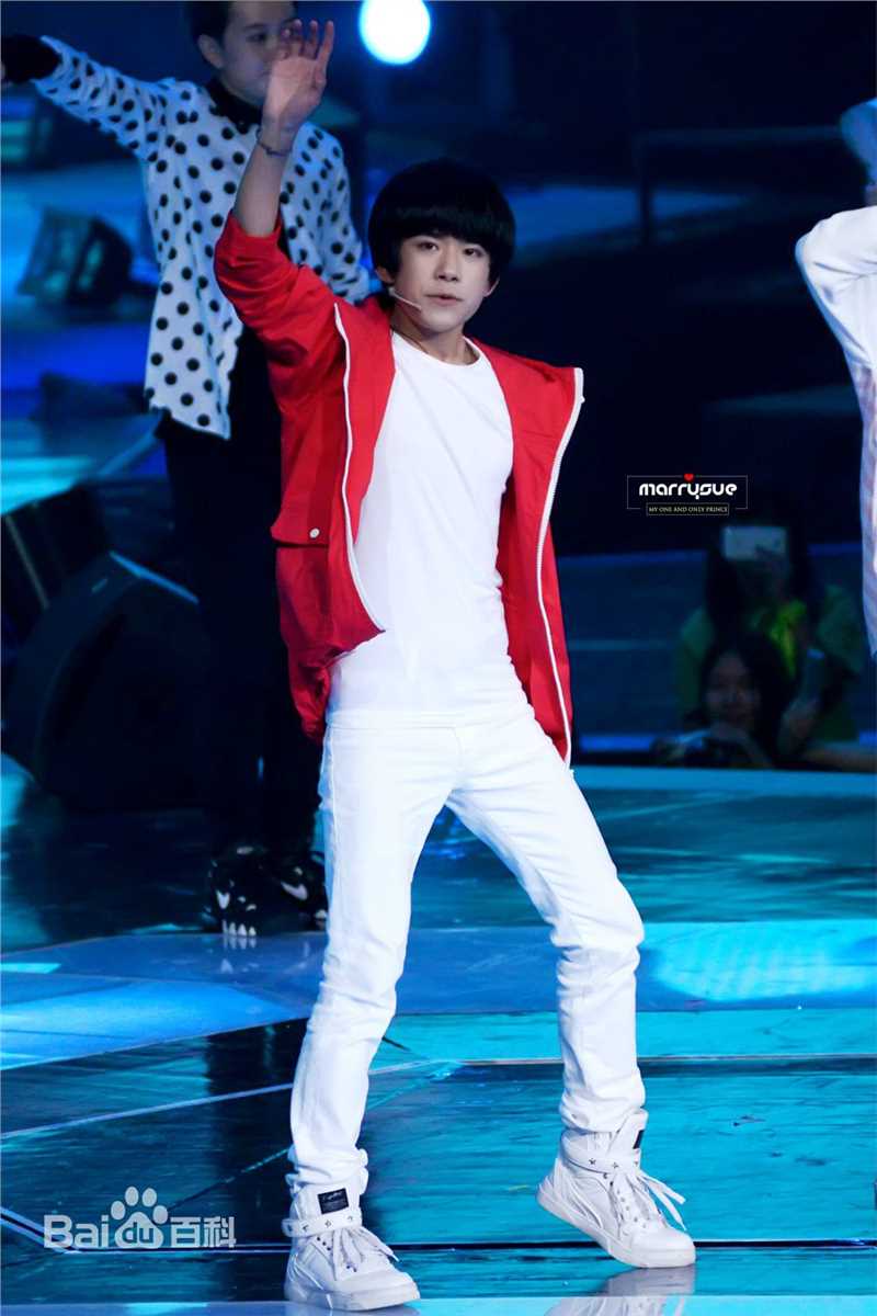 易烊千玺(Jackson)活动照（三）壁纸壁纸