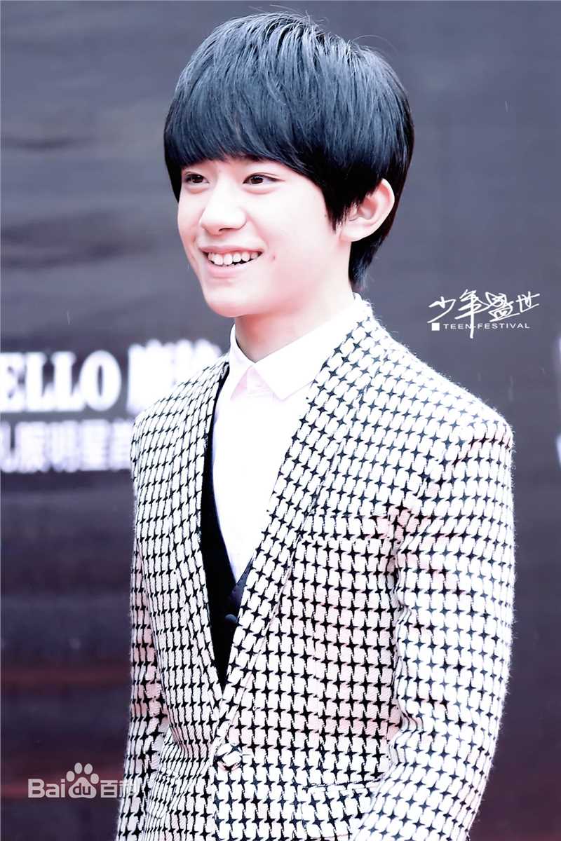 易烊千玺(Jackson)活动照（三）壁纸壁纸