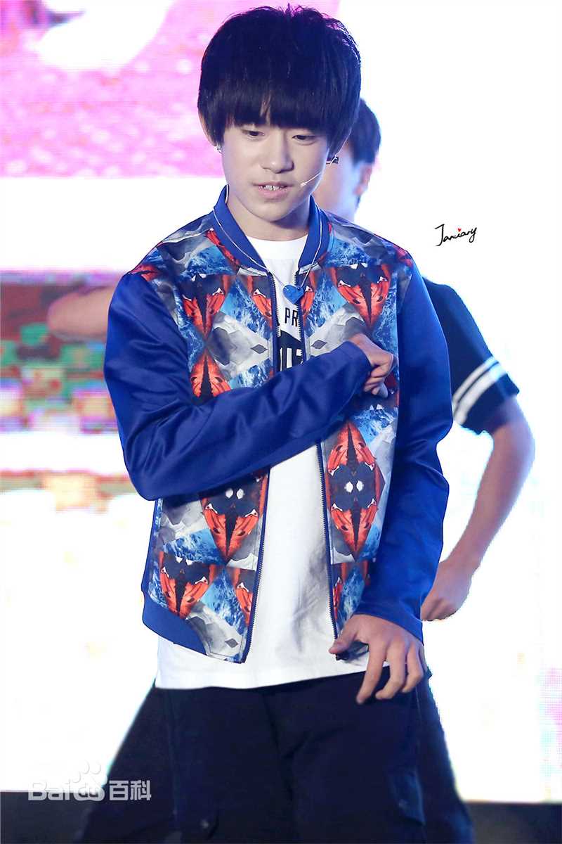 易烊千玺(Jackson)活动照（三）壁纸壁纸