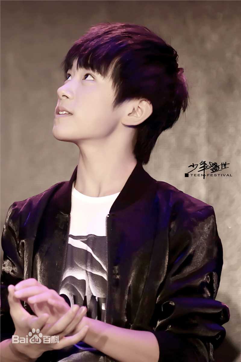 易烊千玺(Jackson)活动照（三）壁纸壁纸