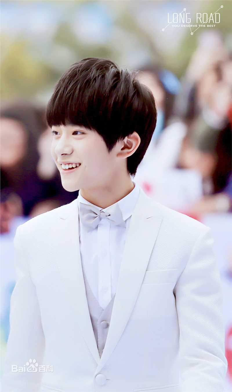 易烊千玺(Jackson)活动照（三）壁纸壁纸