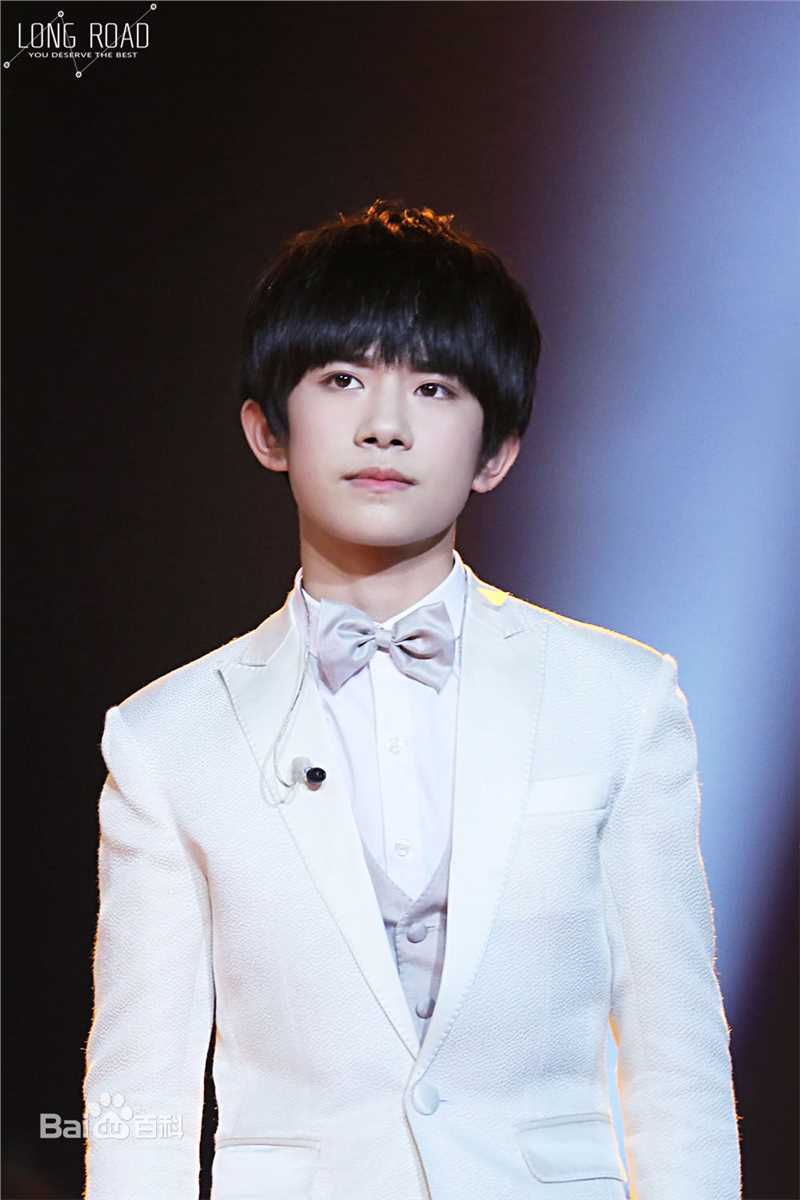 易烊千玺(Jackson)活动照（三）壁纸壁纸