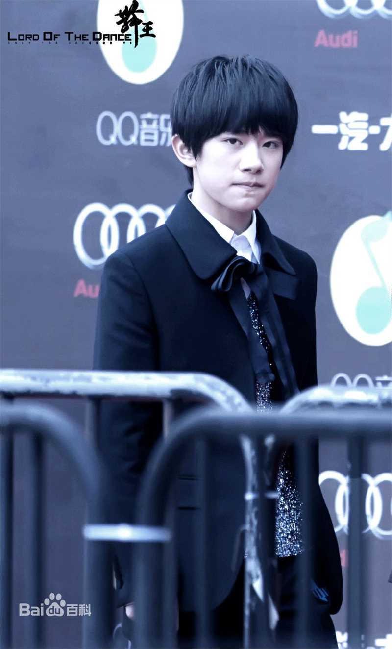 易烊千玺(Jackson)活动照（三）壁纸壁纸