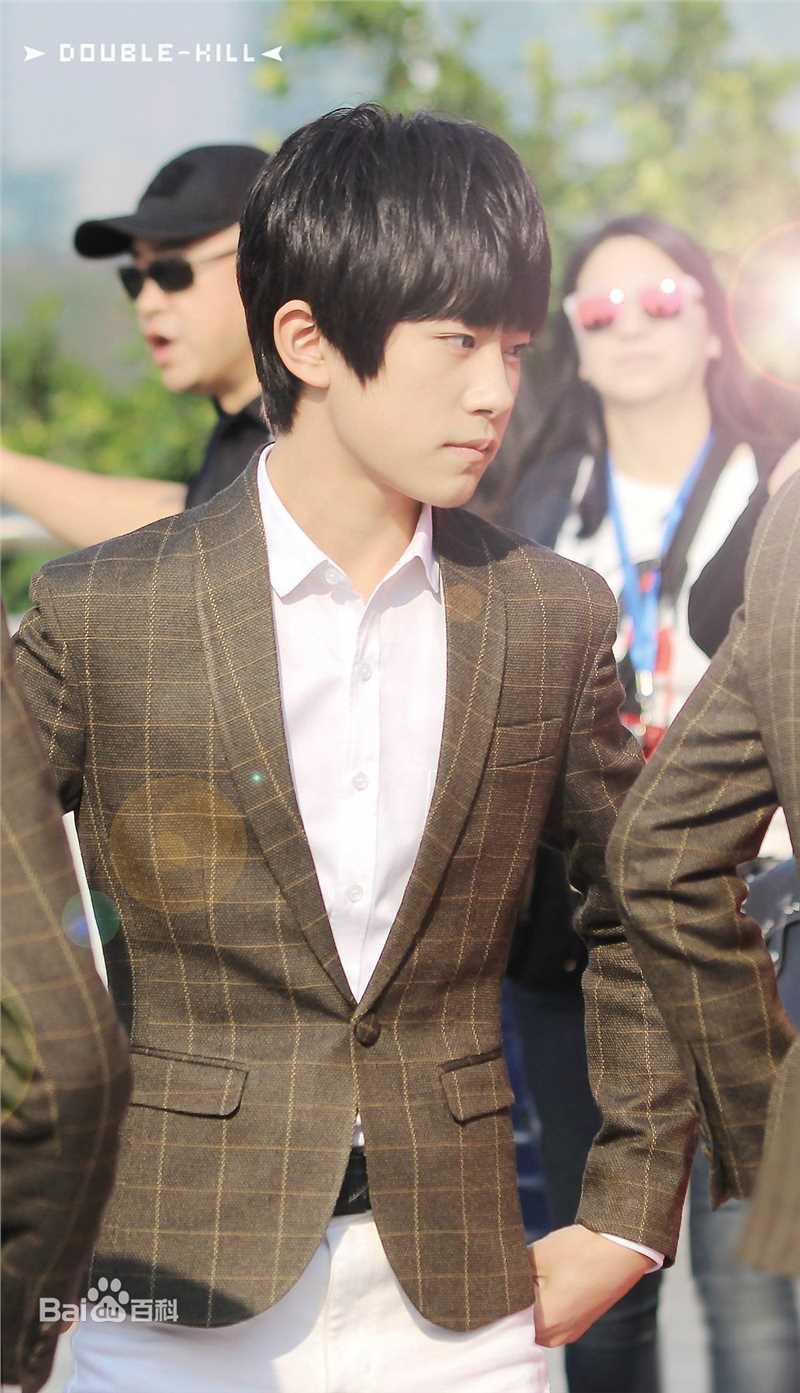 易烊千玺(Jackson)活动照（三）壁纸壁纸