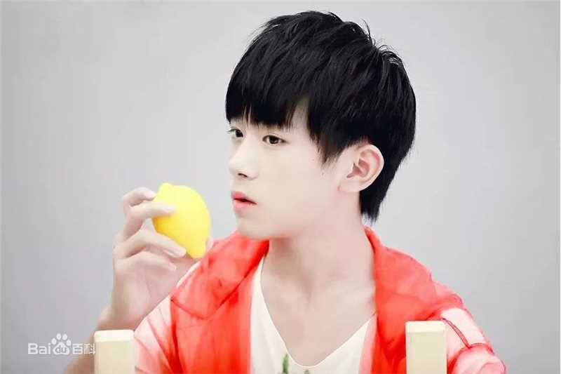 易烊千玺(Jackson)最新个人壁纸