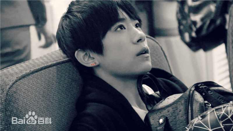 易烊千玺(Jackson)最新个人壁纸