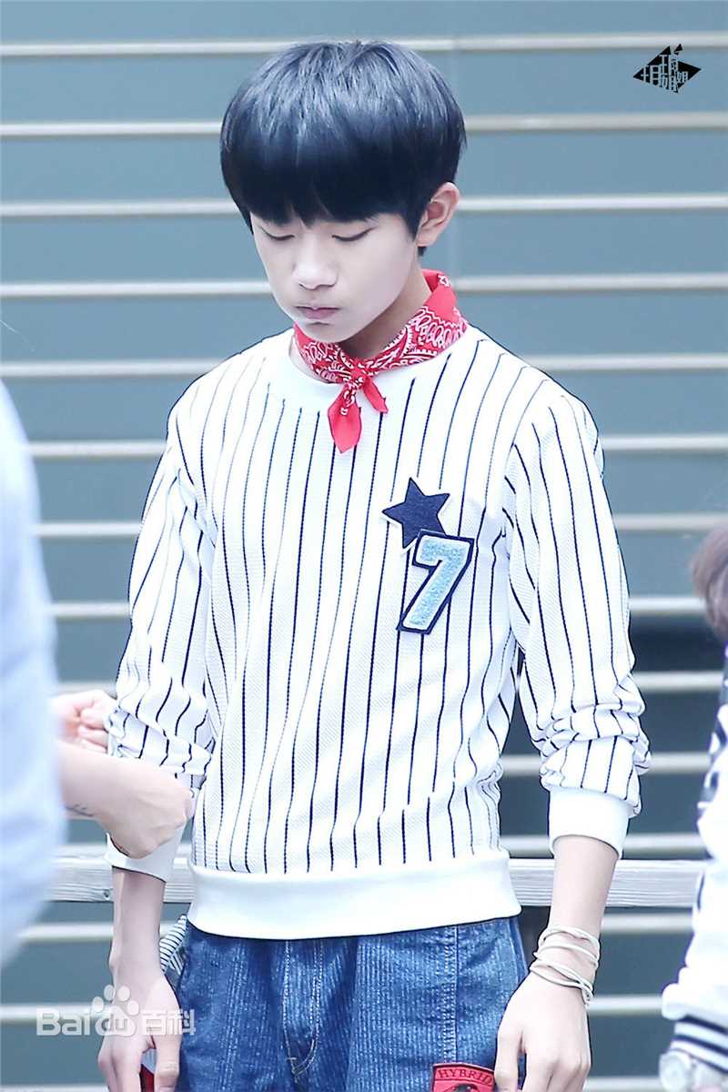 易烊千玺(Jackson)最新个人壁纸