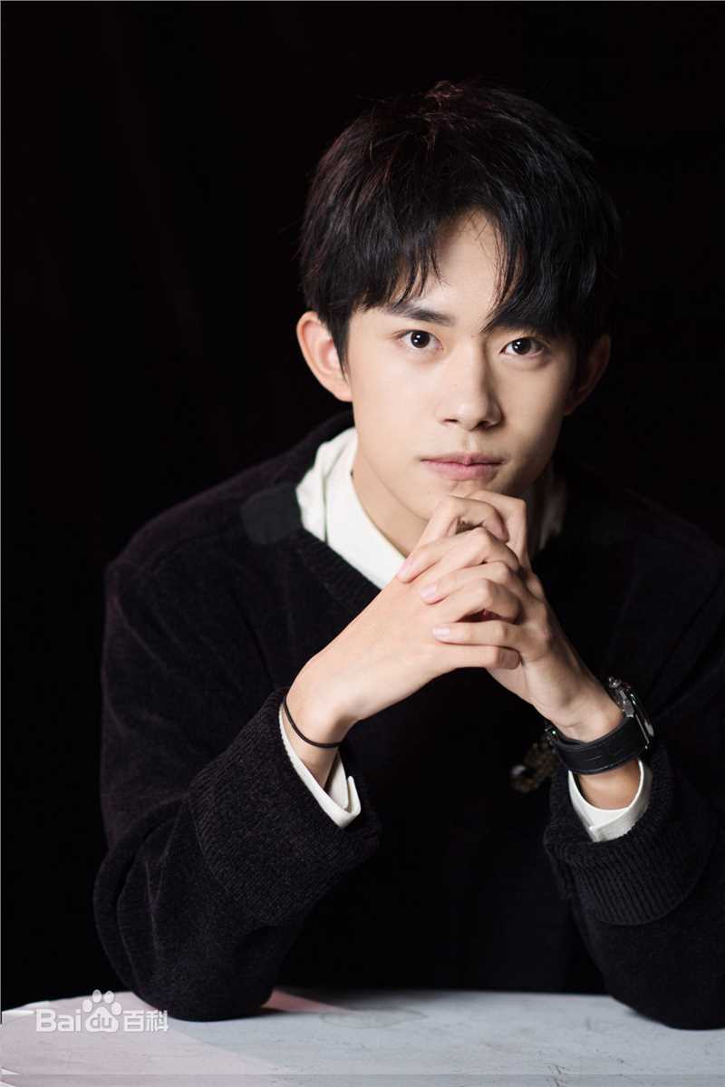 易烊千玺(Jackson)最新个人壁纸