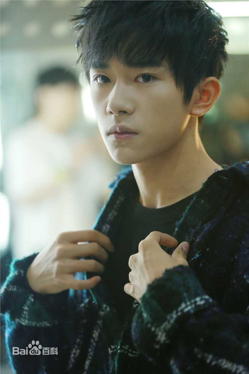 易烊千玺(Jackson)最新个人壁纸