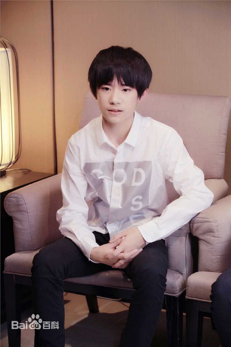 易烊千玺(Jackson)最新个人壁纸