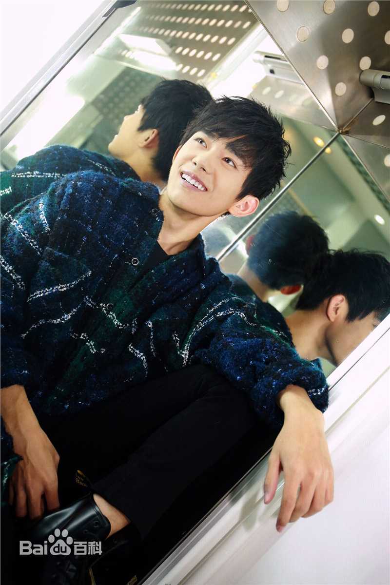 易烊千玺(Jackson)最新个人壁纸