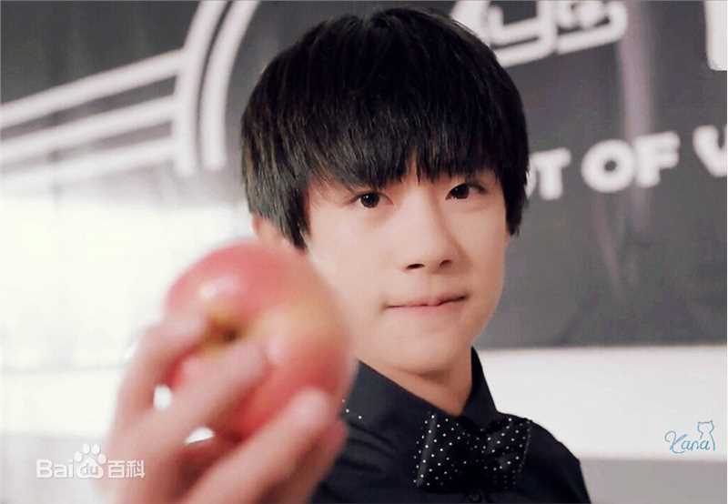 易烊千玺(Jackson)MV图册壁纸壁纸