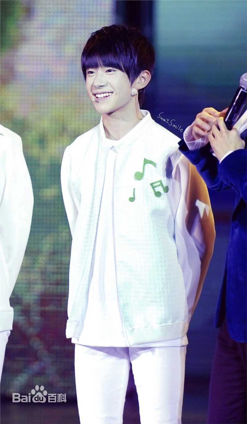 易烊千玺(Jackson)活动照（二）生活照