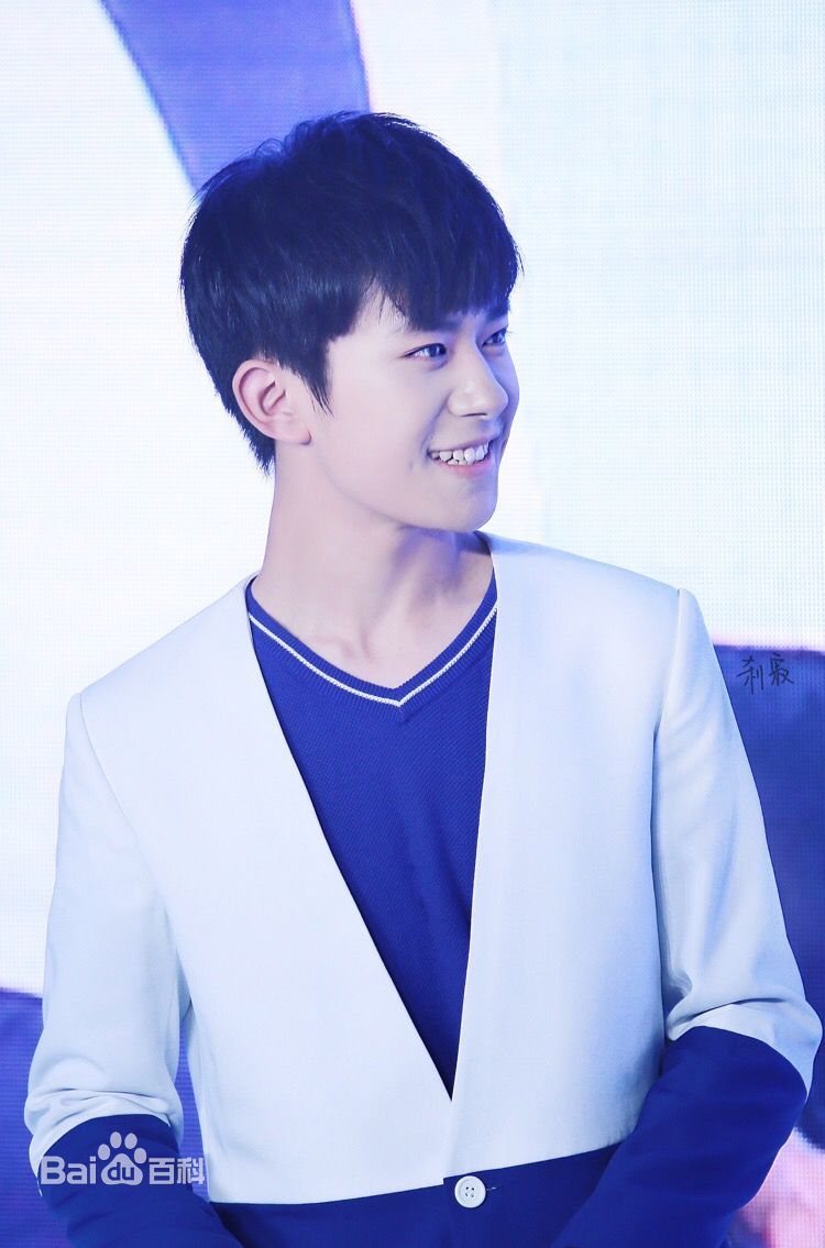 易烊千玺(Jackson)活动照（二）生活照