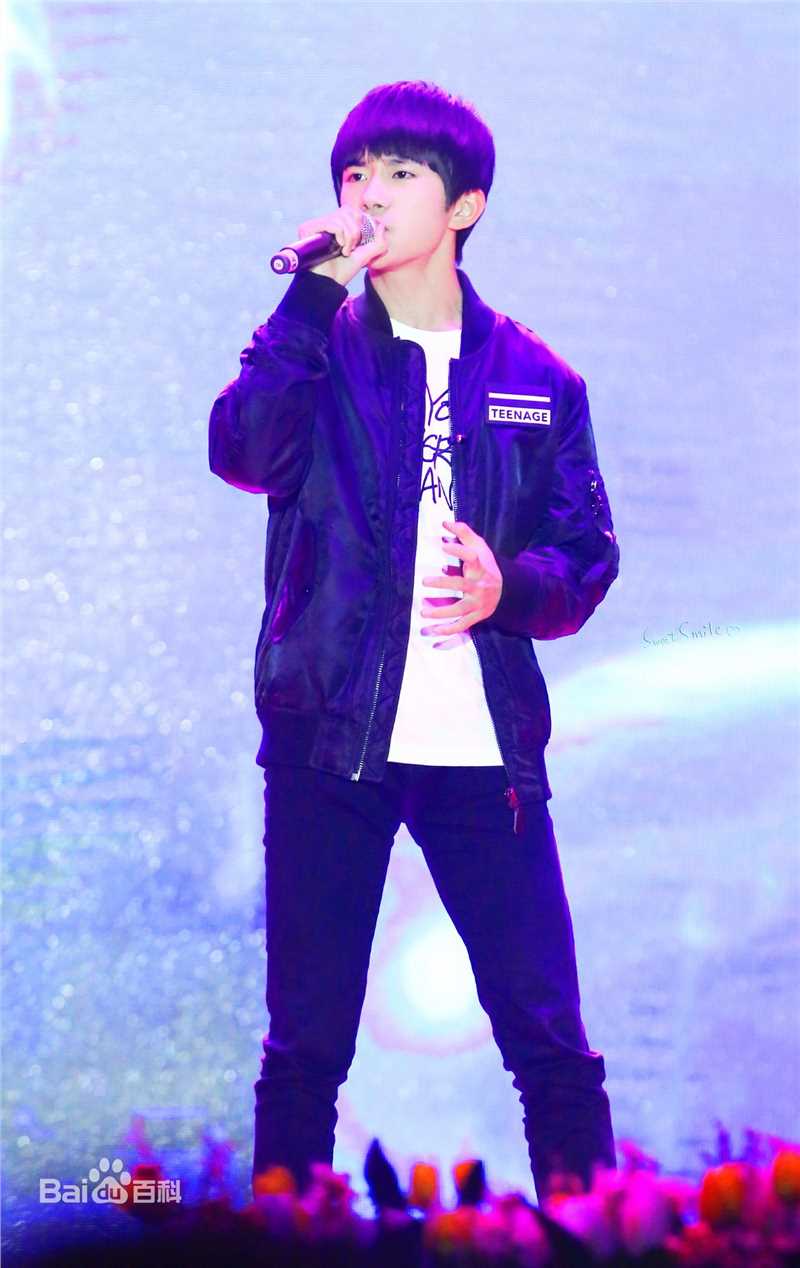 易烊千玺(Jackson)活动照（二）生活照