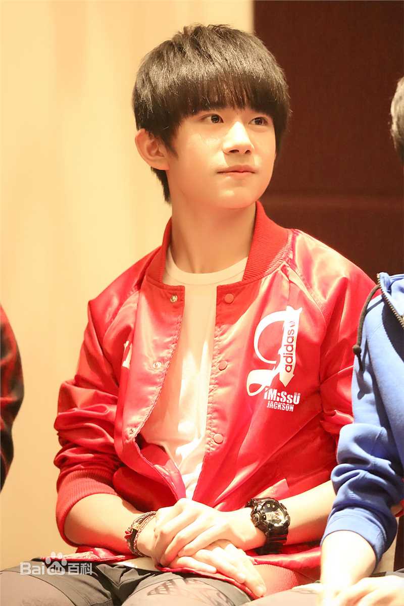 易烊千玺(Jackson)活动照（二）生活照