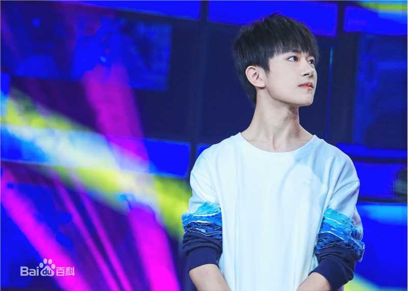 易烊千玺(Jackson)活动照（二）生活照