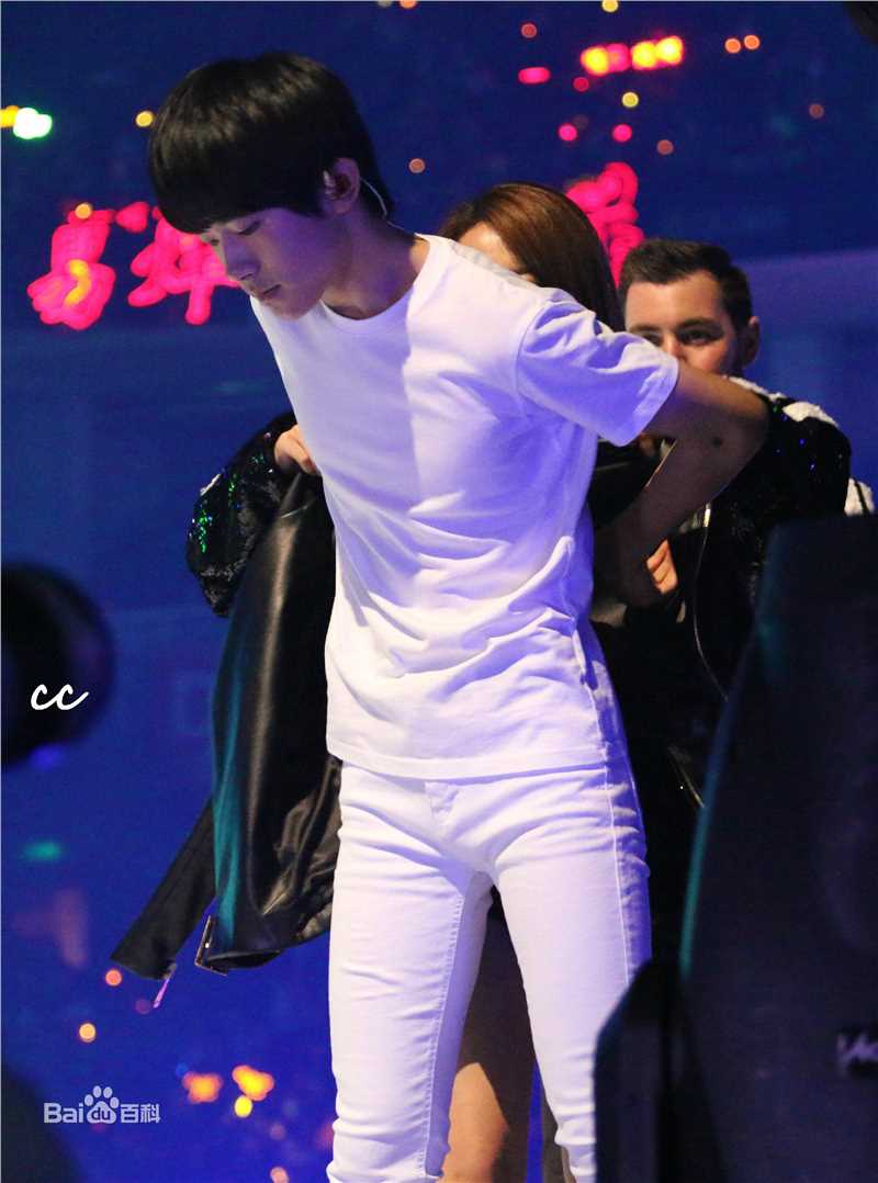 易烊千玺(Jackson)活动照（二）生活照