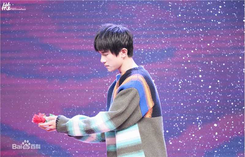 易烊千玺(Jackson)15岁生日会壁纸壁纸