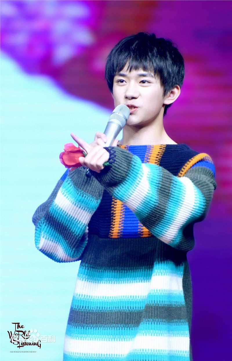 易烊千玺(Jackson)15岁生日会壁纸壁纸