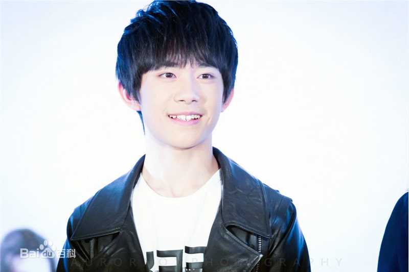 易烊千玺(Jackson)发布会图集图片图册