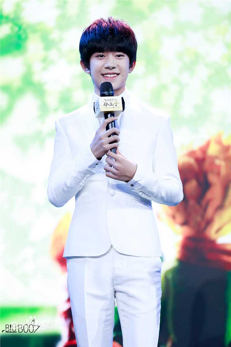 易烊千玺(Jackson)发布会图集图片图册