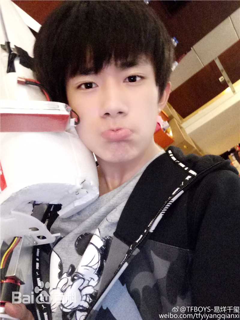 易烊千玺(Jackson)微博图册（二）图片图册