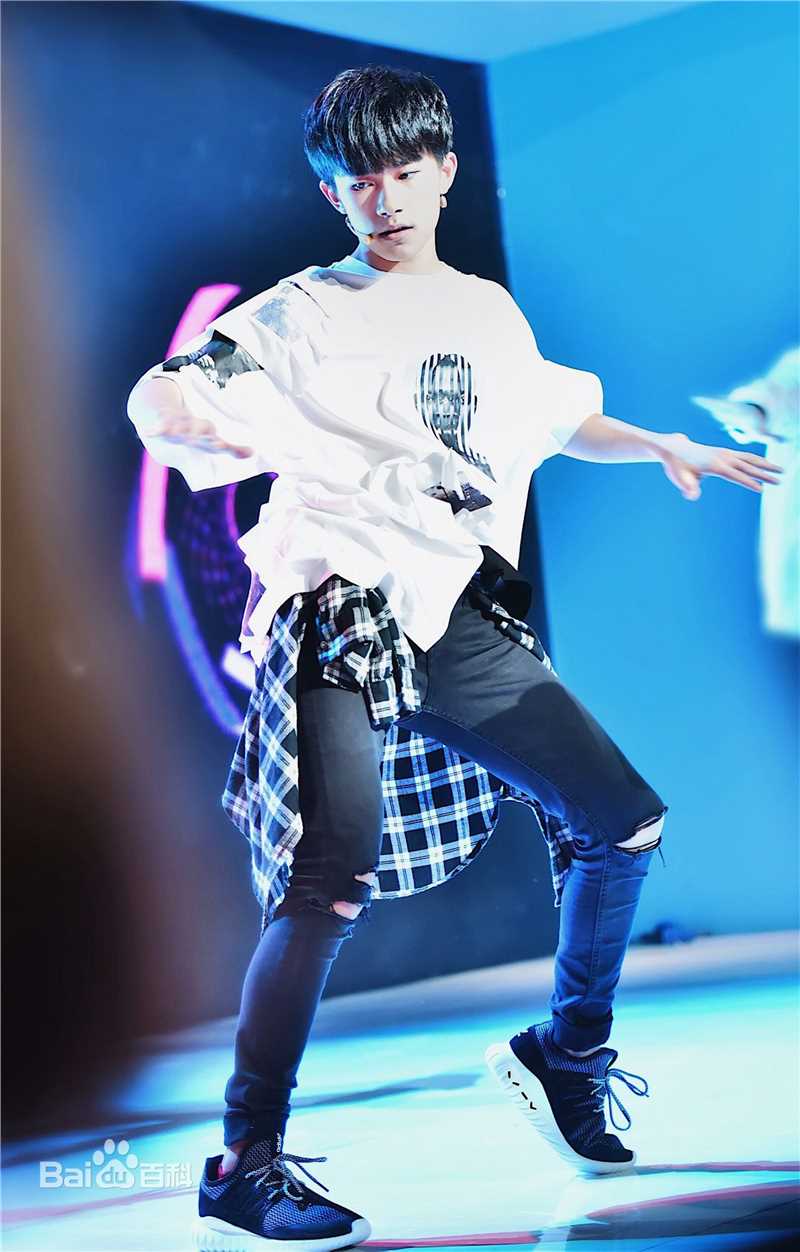 易烊千玺(Jackson)综艺图集（一）图片图集