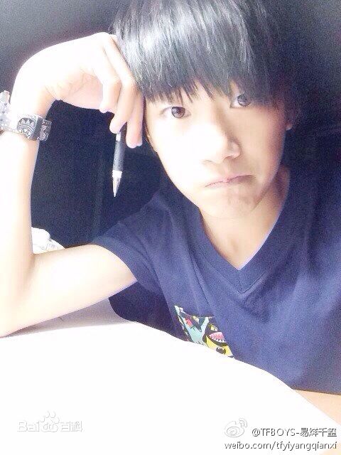 易烊千玺(Jackson)微博图册（一）素颜照相册