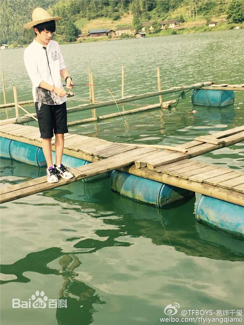 易烊千玺(Jackson)微博图册（一）素颜照相册