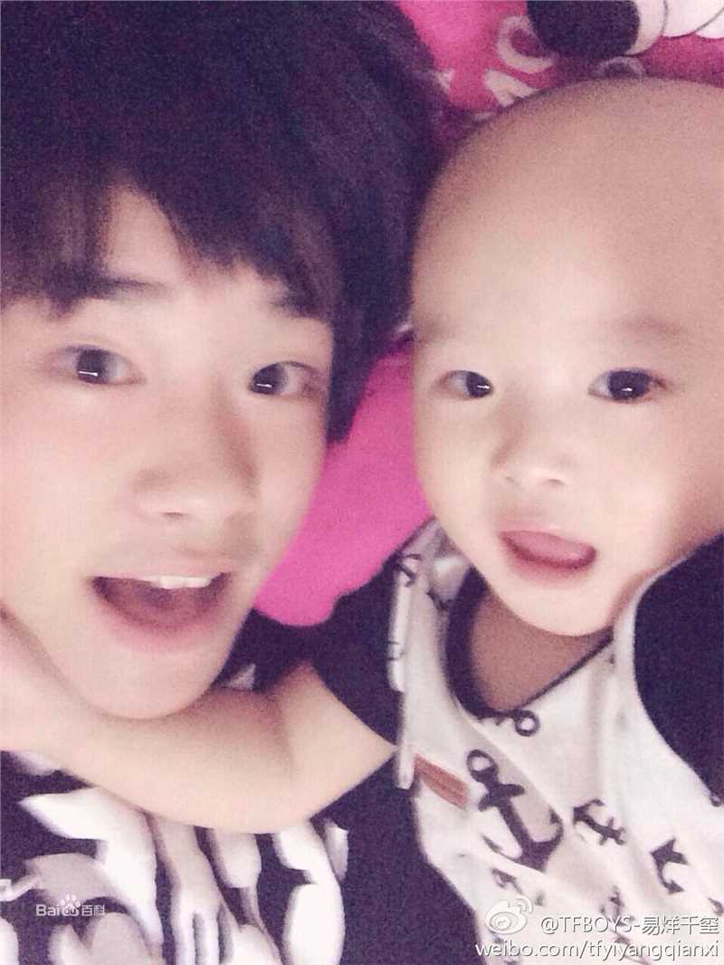 易烊千玺(Jackson)微博图册（一）素颜照相册