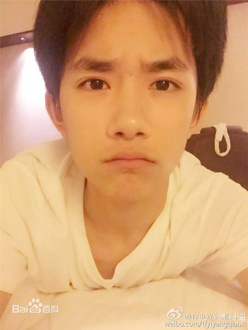 易烊千玺(Jackson)微博图册（一）素颜照相册