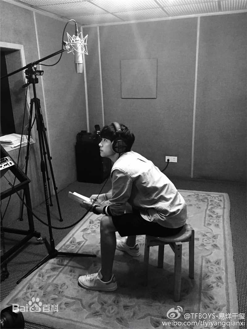 易烊千玺(Jackson)微博图册（一）素颜照相册