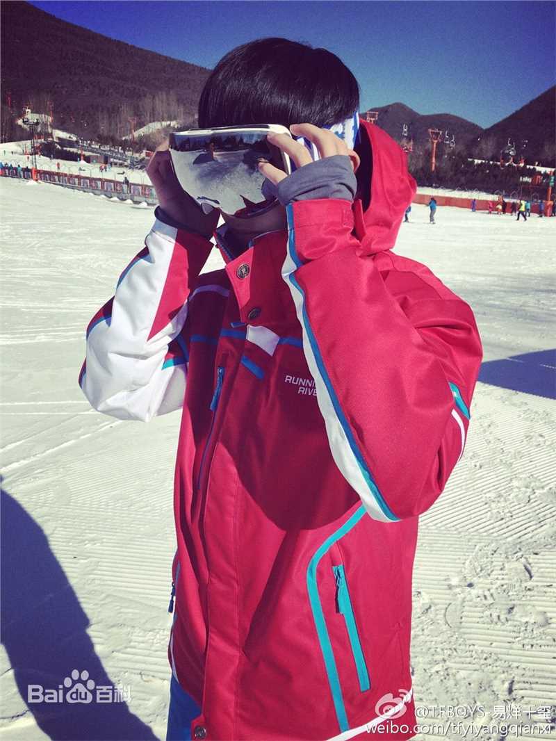 易烊千玺(Jackson)微博图册（一）素颜照相册