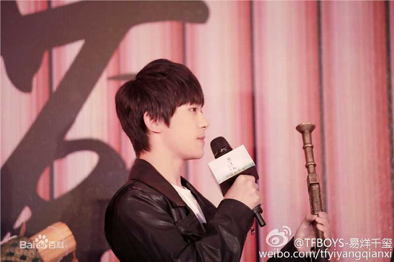 易烊千玺(Jackson)微博图册（一）素颜照相册