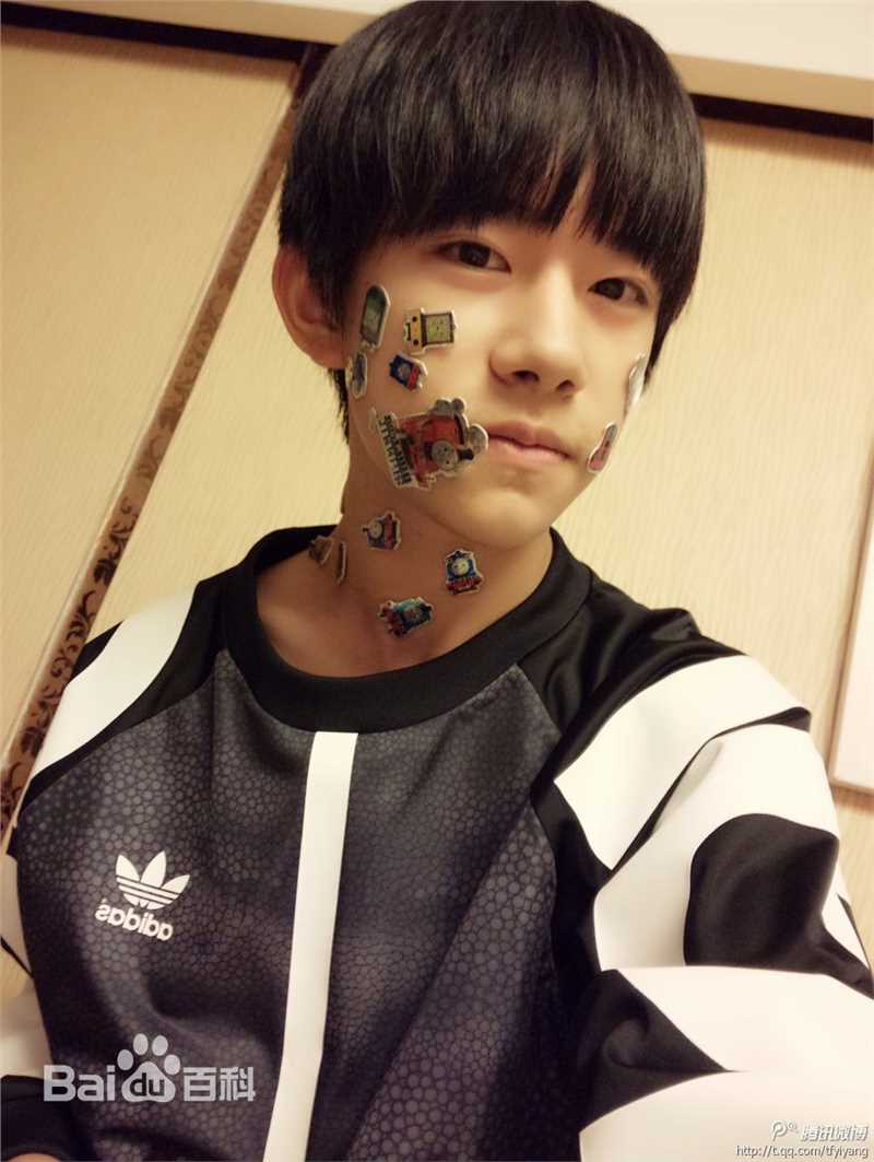 易烊千玺(Jackson)微博图册（一）素颜照相册