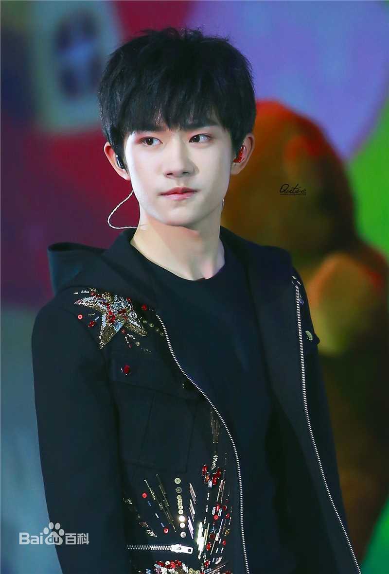 易烊千玺(Jackson)活动照（一）图册