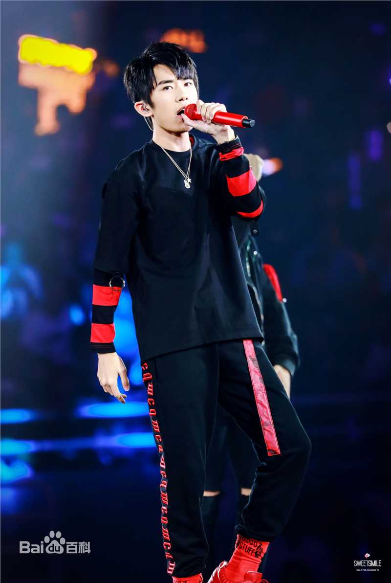 易烊千玺(Jackson)活动照（一）图册