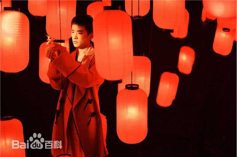 最优质易烊千玺(Jackson)在《时尚芭莎》中的相册