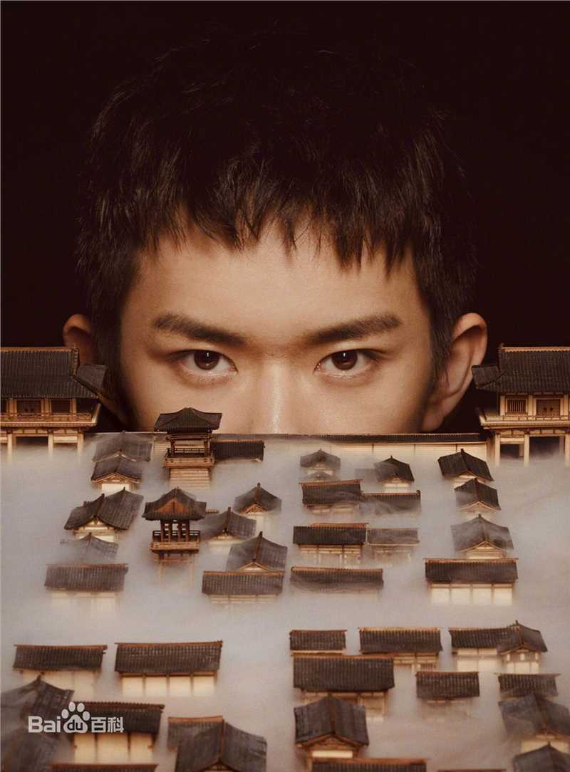 最优质易烊千玺(Jackson)在《时尚芭莎》中的相册