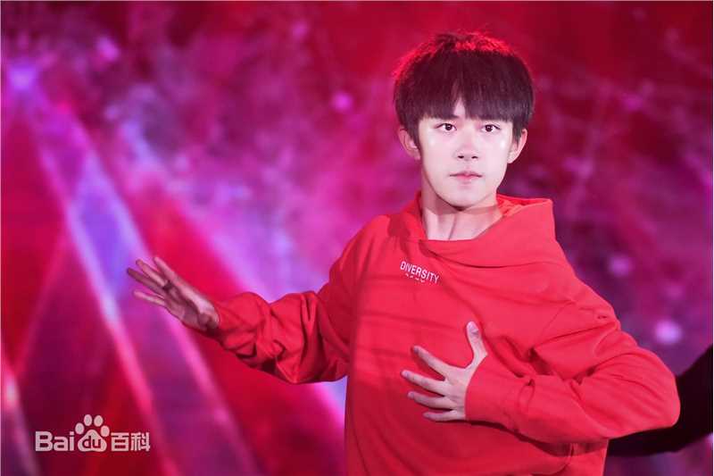 易烊千玺(Jackson)十六岁生日会壁纸壁纸