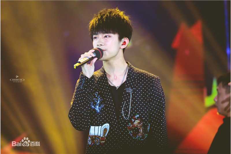 易烊千玺(Jackson)十六岁生日会壁纸壁纸