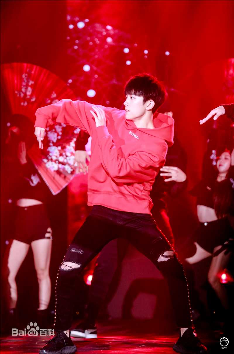 易烊千玺(Jackson)十六岁生日会壁纸壁纸