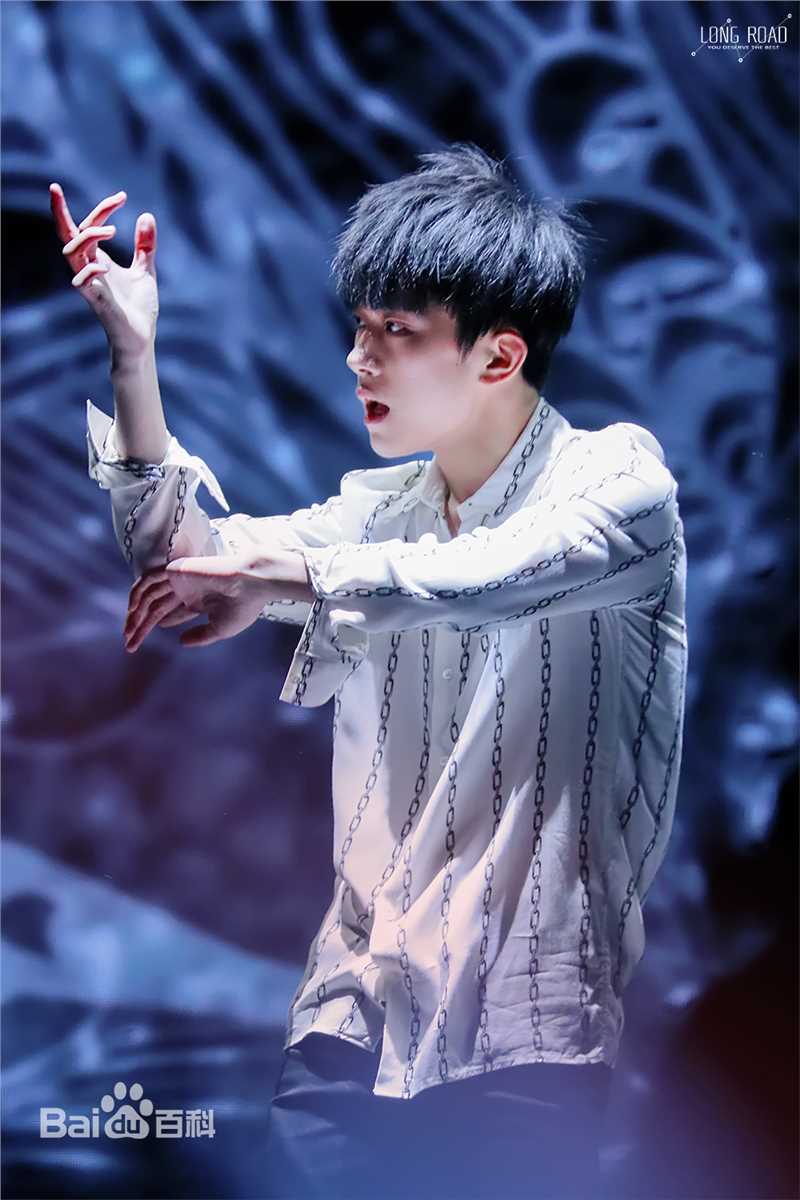 易烊千玺(Jackson)十六岁生日会壁纸壁纸